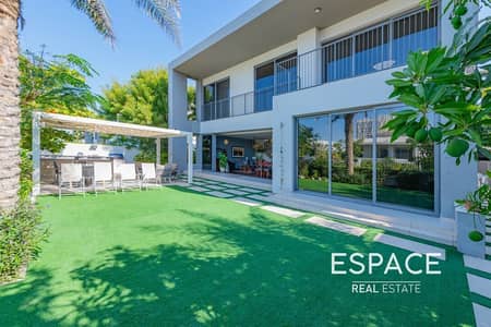5 Bedroom Villa for Sale in Dubai Hills Estate, Dubai - Exclusive | Upgraded | Park view E5 | VOT
