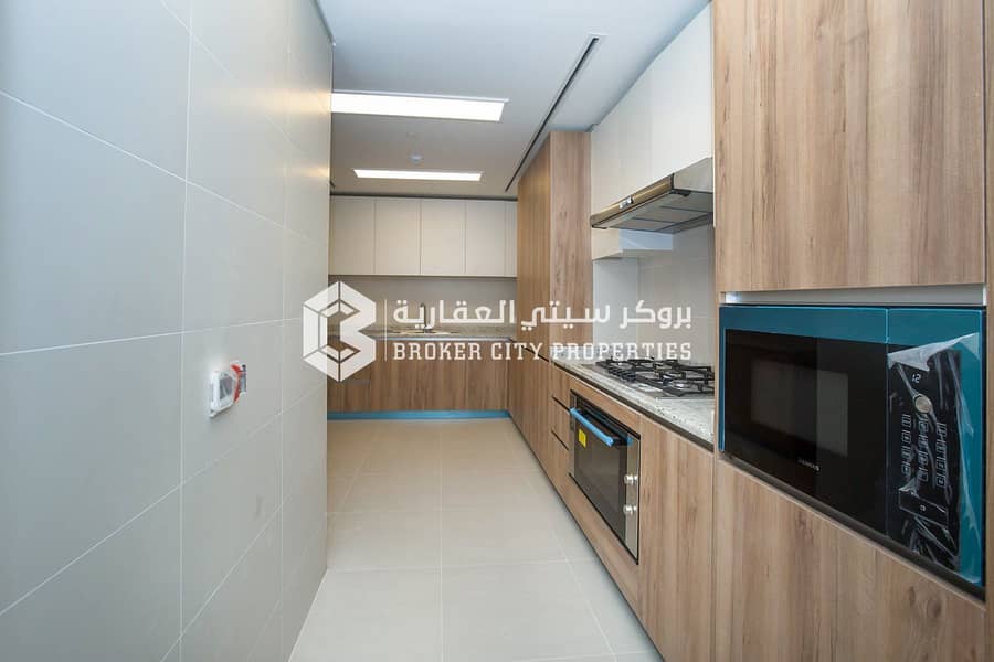 13 2-bedroom-park-view-al-reem-island-shams-abu-dhabi-kitchen-2. jpg