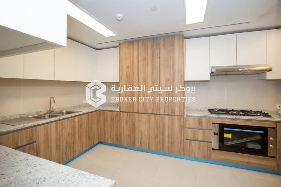 14 2-bedroom-park-view-al-reem-island-shams-abu-dhabi-kitchen-3. jpg