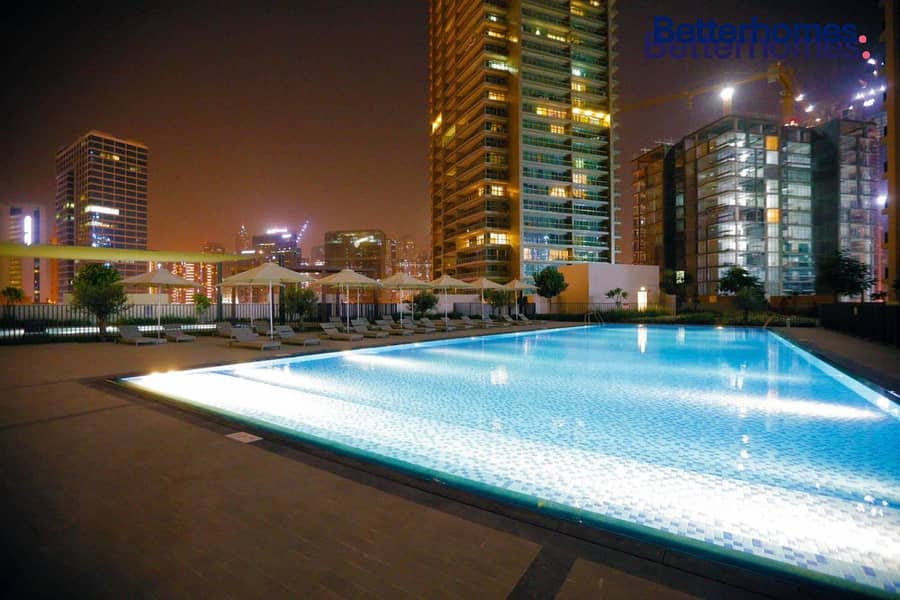 Beautifully Furnished | Low Floor | Upgraded Beautifully Furnished | Low Floor | Upgraded