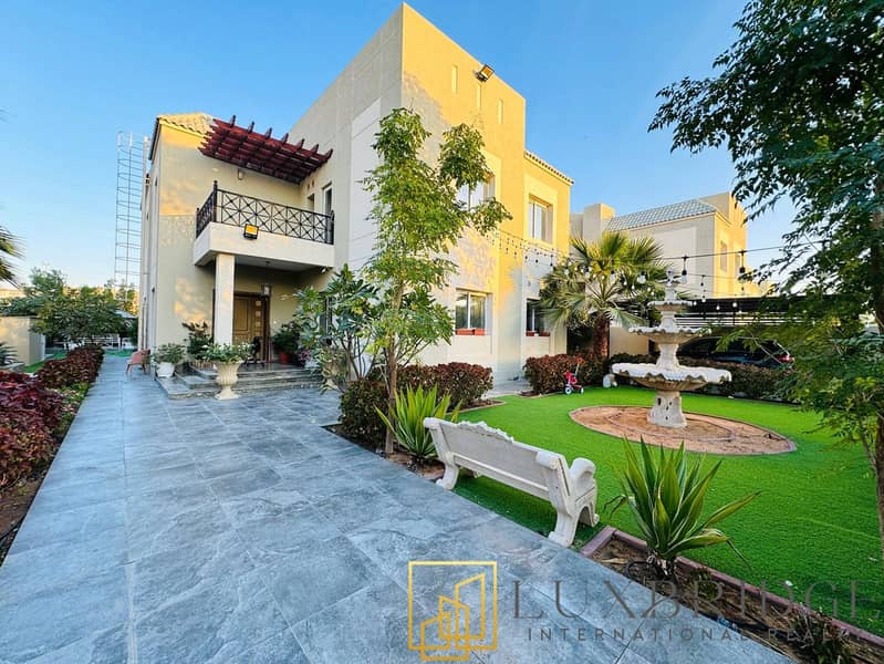 LUXURIOUS FULLY UPGRADED 5BR |  LANDSCAPED GARDEN
