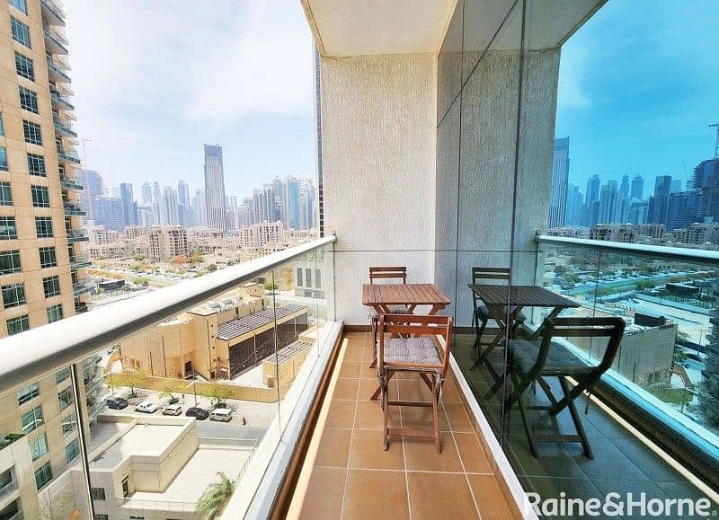 位于迪拜市中心，努乔姆塔 1 卧室的公寓 1300000 AED - 8465037