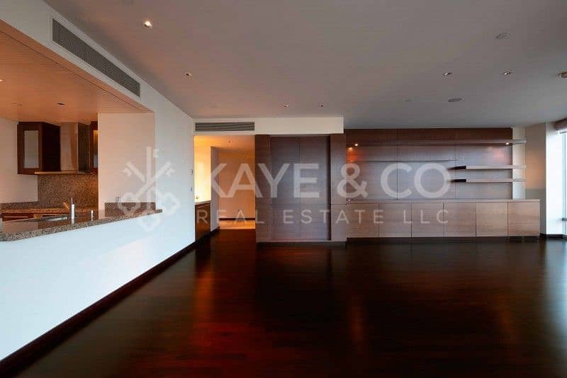 4 Large 3BR+Maids|Massive Master Bedroom|DIFC View