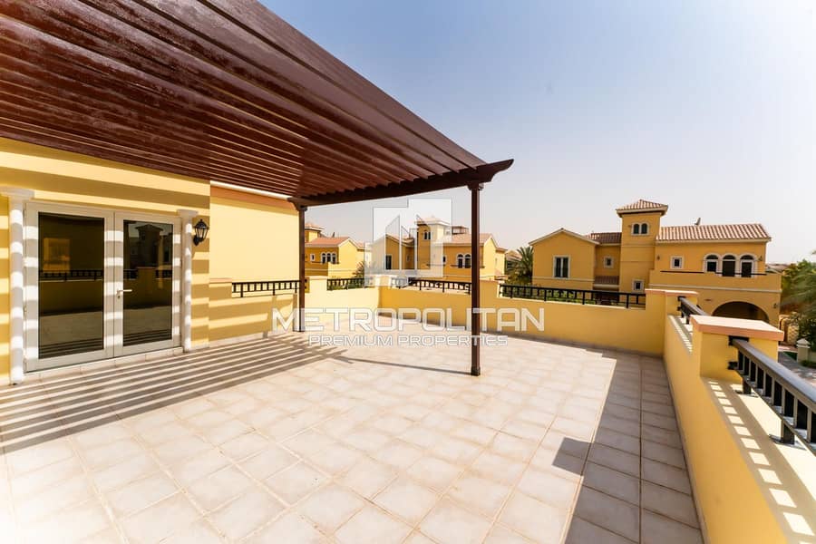 Stunning Open Plan 5 BR | Private Pool | XL Plot