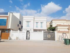 A villa for monthly rent in the Al Helio area in Ajman. The first inhabitant. The villa has a huge area with master bedrooms and a maid’s room. Covere