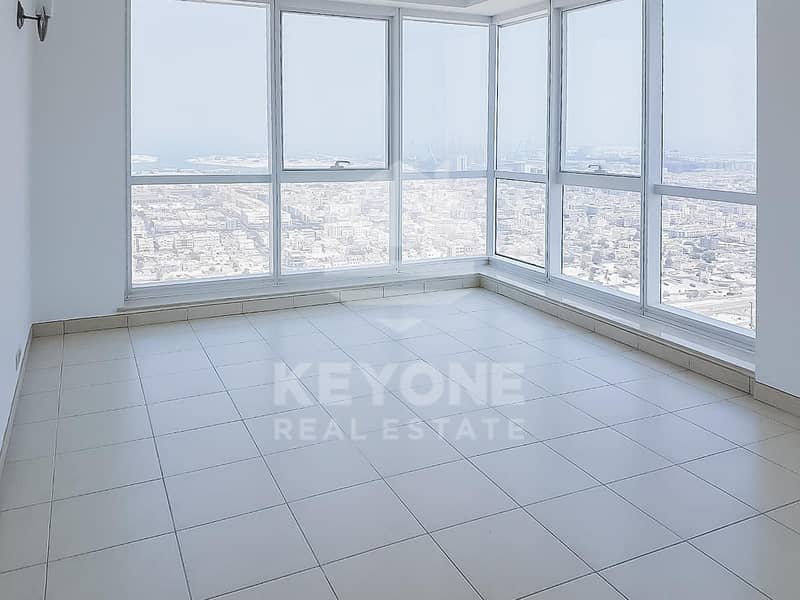 Vacant 2BR Plus Maid | Full Sea View | Sheikh Zayed Road