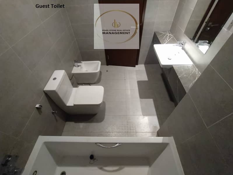 2 Guest Toilet. jpg