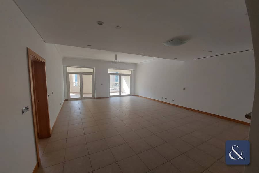 Fantastic Unit | Mid Floor | 2 Bedroom Fantastic Unit | Mid Floor | 2 Bedroom