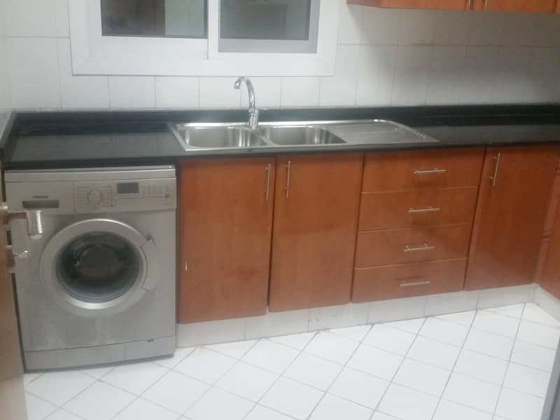 1BED+APPLIANCES FLAT NEAR AMERICAN HOSPITAL & MOVEN PICK HOTEL.