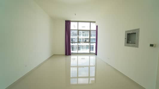 فلیٹ 3 غرف نوم للايجار في داماك هيلز، دبي - شقة في غولف بانوراما A،غولف بانوراما،غولف تاون،داماك هيلز 3 غرف 220000 درهم - 8471673