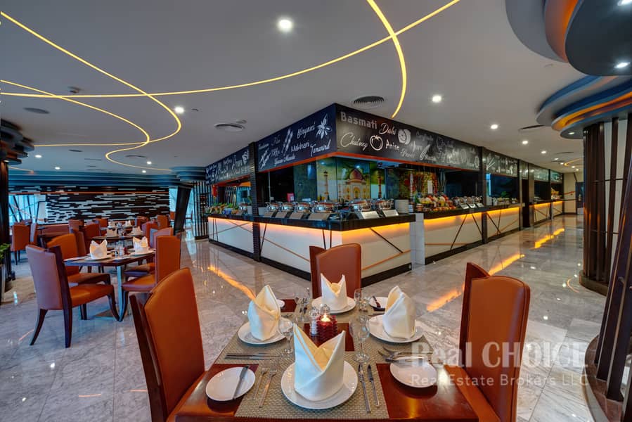 11 Ghaya Grand Hotel Dubai - Fusion Seating. jpg