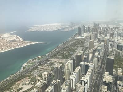 3 Bedroom Flat for Rent in Corniche Area, Abu Dhabi - Rarely available this stunning duplex apartment 3 Bedroom Flat for Rent in Corniche Area, Abu Dhabi - Rarely available this stunning duplex apartment