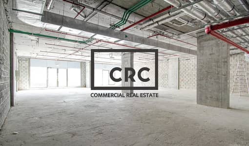 Showroom for Rent in Deira, Dubai - HIGH CEILING | SHELL AND CORE | SHOW ROOM