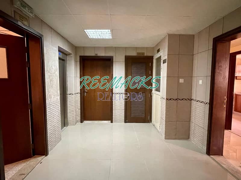 SPACIOUS STUDIO WITH SPLIT DUCTED A/C IN AL MUSALLA AREA