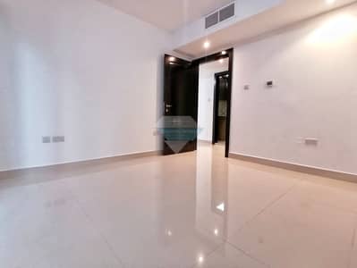 Like New 01 Bedroom Hall Apt | Wardrobes | Central AC/Paid By Owner | w/Tawtheeq | Very Spacious Unit | At Muroor Road
