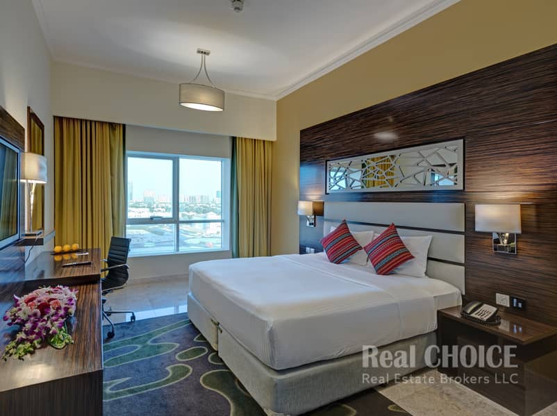 4 Ghaya Grand Hotel Dubai - One Bedroom 2. jpg