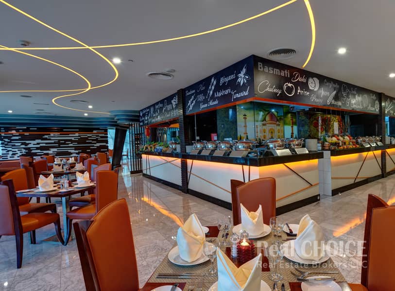 9 Ghaya Grand Hotel Dubai - Fusion Seating. jpg