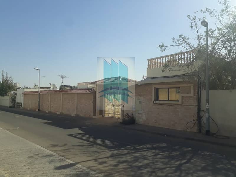 Cheap House For sale in prime location in Al-Wuheida for only 2 millions AED