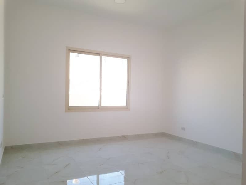 Квартира в Аль Мушриф, 40000 AED - 3839472