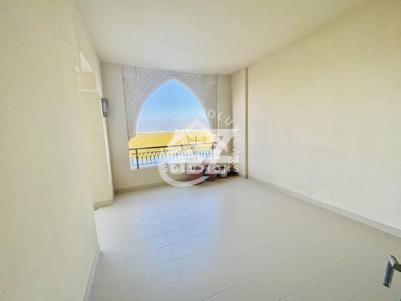 20 Mangrove View 3 BR with Maid Room