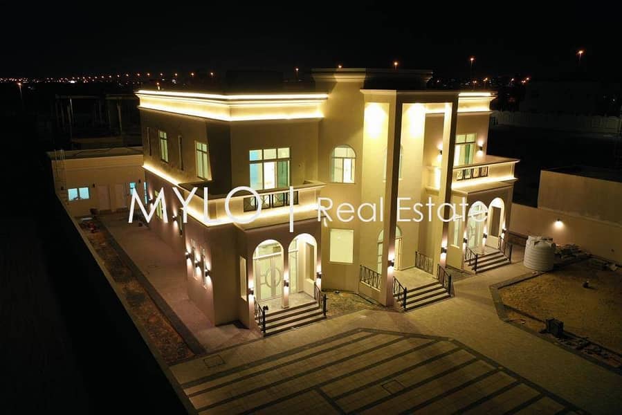 Brand New 5 Bedroom 9500 BUA 23000 Plot