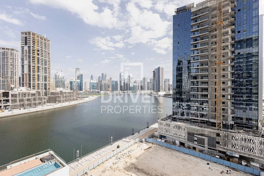 Amazing Burj Khalifa Views | Large Unit