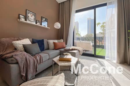 1 Bedroom Apartment for Sale in Jumeirah Village Circle (JVC), Dubai - Pool View | Vacant on Transfer | Recent Building