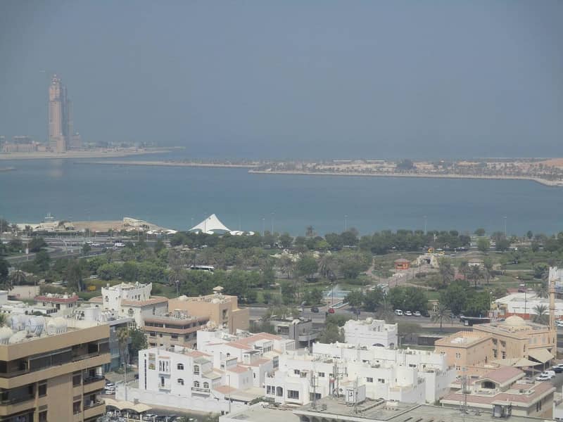 Sea View 1 Master BR with Parking in Khalidiyah