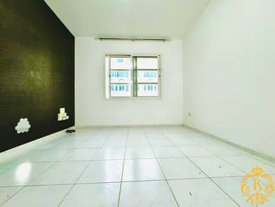 Excellent 1Bhk apartment 35k 4 payment at near west zone supermarket