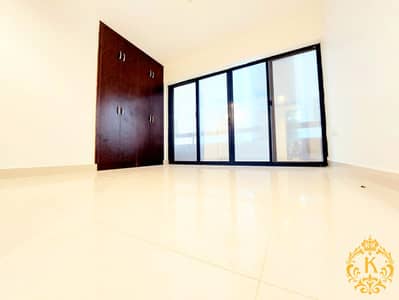Excellent and Spacious Size One Bedroom Hall With Standing Balcony Wardrobes Apartment At Al Wahdah Delma Street For 41k