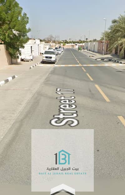 Residential land for sale in Sharjah, Al Khuzamiya area