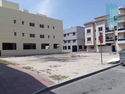 ارض سكنية  للبيع في ديرة، دبي - ارض زاوبة للبيع بموقع متميز بالقرب من المترو