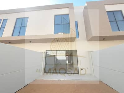 2 Bedroom Townhouse for Rent in Eastern Road, Abu Dhabi - Spacious 2br townhouse duplex in Khalifa Park