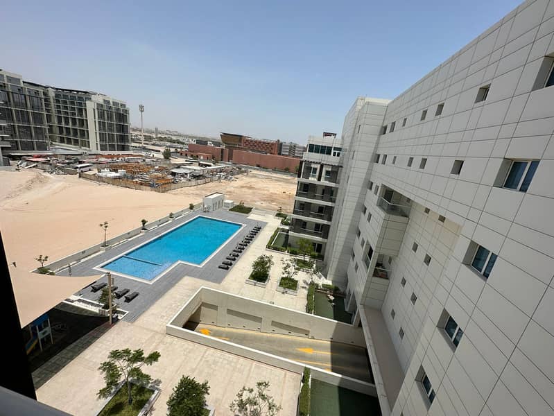 Luxury Fully Furnished 1BHK with Pool+GYM+Parking Terrace in Masdar City.