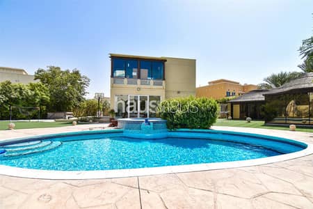 4 Bedroom Villa for Sale in The Meadows, Dubai - Private Pool | Outhouse | Huge Plot | Viewable