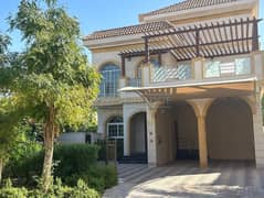 LUXURIOUS LIVING I HUGE VILLA l GREAT LOCATION l WITH LIFT & PRIVATE POOL