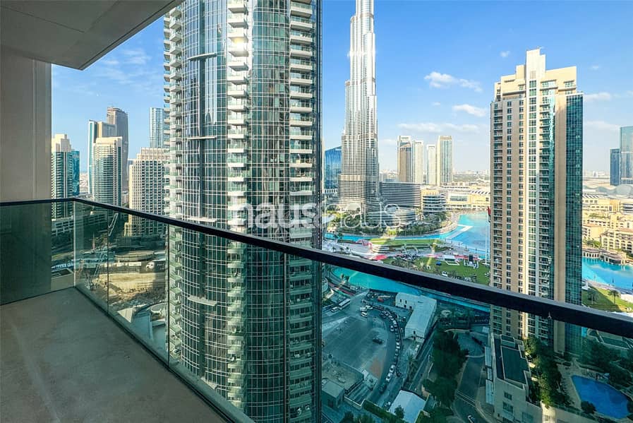Burj Khalifa and Fountain Views | Luxury Living