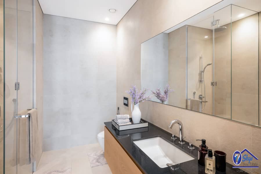 11 Residence_110_Bathroom_1. jpg