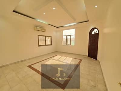 Villa for Sale in Al Riqqa Suburb, Sharjah - For sale a commercial villa on the main street of Al Rigga suburb in Sharjah