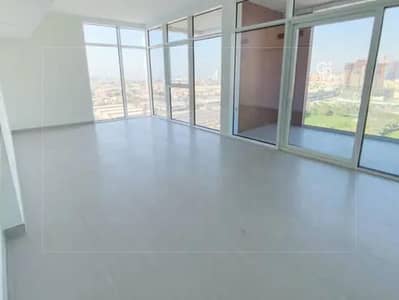 2 Bedroom Apartment for Sale in Bur Dubai, Dubai - Large Bright Layout | Vacant | Dubai Frame View