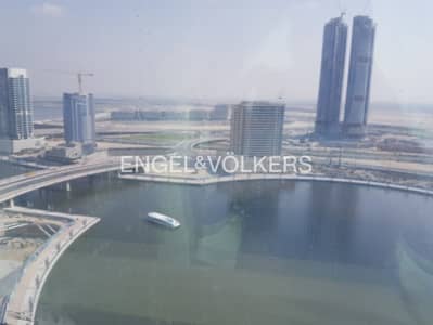 Office for Rent in Business Bay, Dubai - Office Fitted | Full Canal View | High Floor