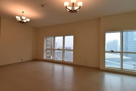 Spacious 3BR in Dubai Jewel Tower Spacious 3BR in Dubai Jewel Tower