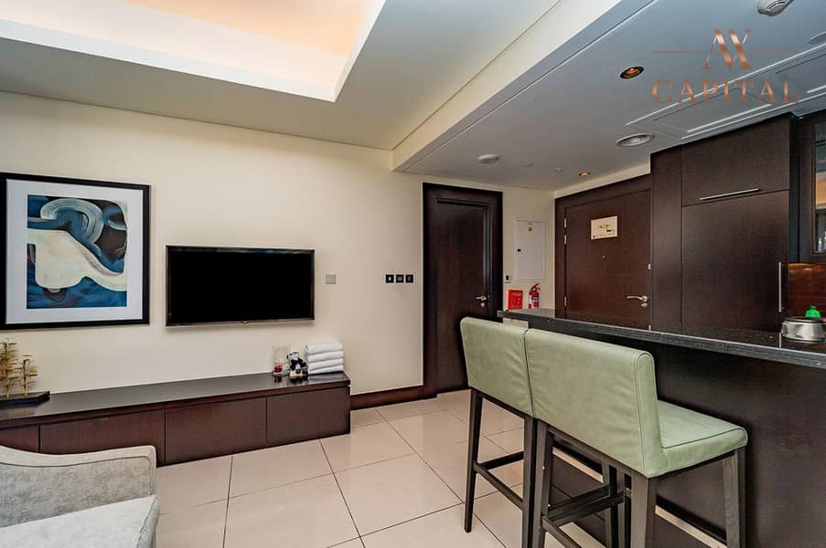 位于迪拜市中心，谦恭市中心酒店（湖畔酒店） 的公寓 150000 AED - 8488461