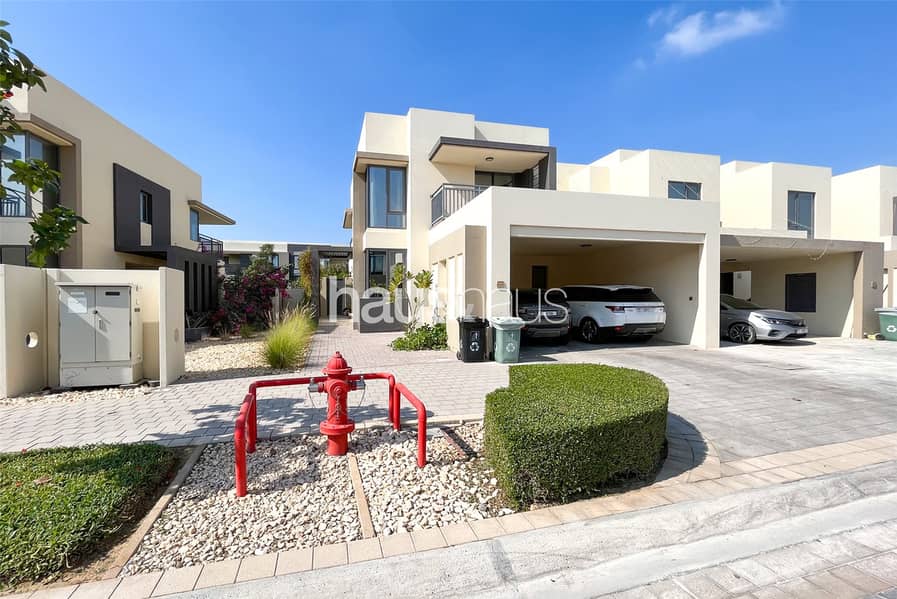 فیلا في ميبل 2،ميبل،دبي هيلز استيت 5 غرف 349000 درهم - 8491473