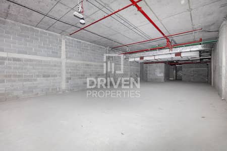 Shop for Rent in Deira, Dubai - Good Investment and Well Maintained Unit