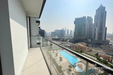 2 Bedroom Apartment for Sale in Downtown Dubai, Dubai - Sea View | Post Plan Handover | High Floor
