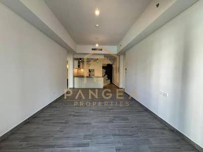 2 Bedroom Flat for Rent in Jumeirah Village Circle (JVC), Dubai - Swimming Pool View | 4 Cheques | Ready to Move in