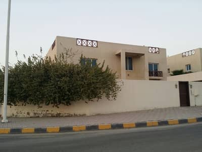 5 Bedroom Villa Available 5 Bedroom Villa Available