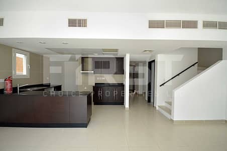 阿尔雷夫， 阿布扎比 4 卧室别墅待售 - Internal Photo of 4 Bedroom Villa in Al Reef Villas Al Reef Abu Dhabi UAE  2858 sq (3). jpg