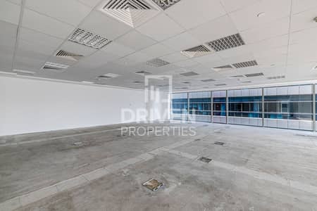 Office for Rent in Dubai Internet City, Dubai - Building 24 | Fitted Office | Well Kept